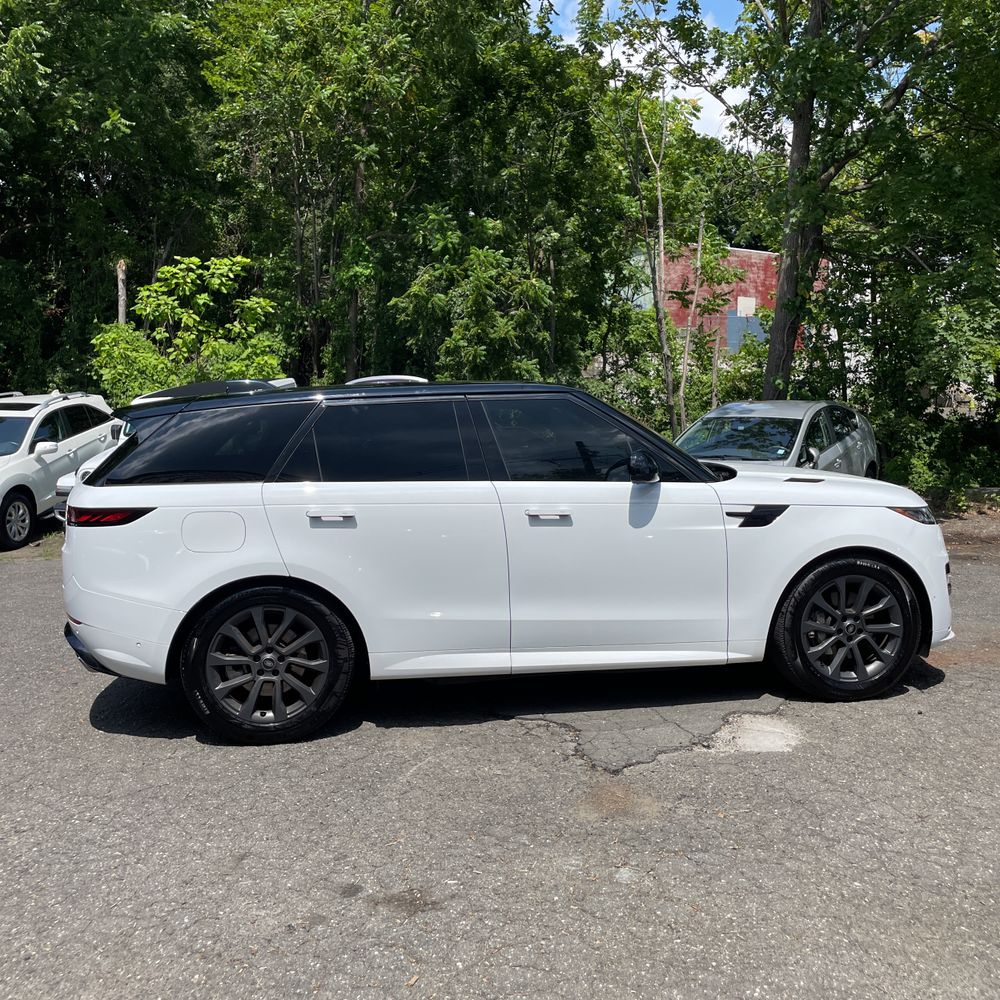 2025 Land Rover Range Rover Sport Dynamic SE P460e