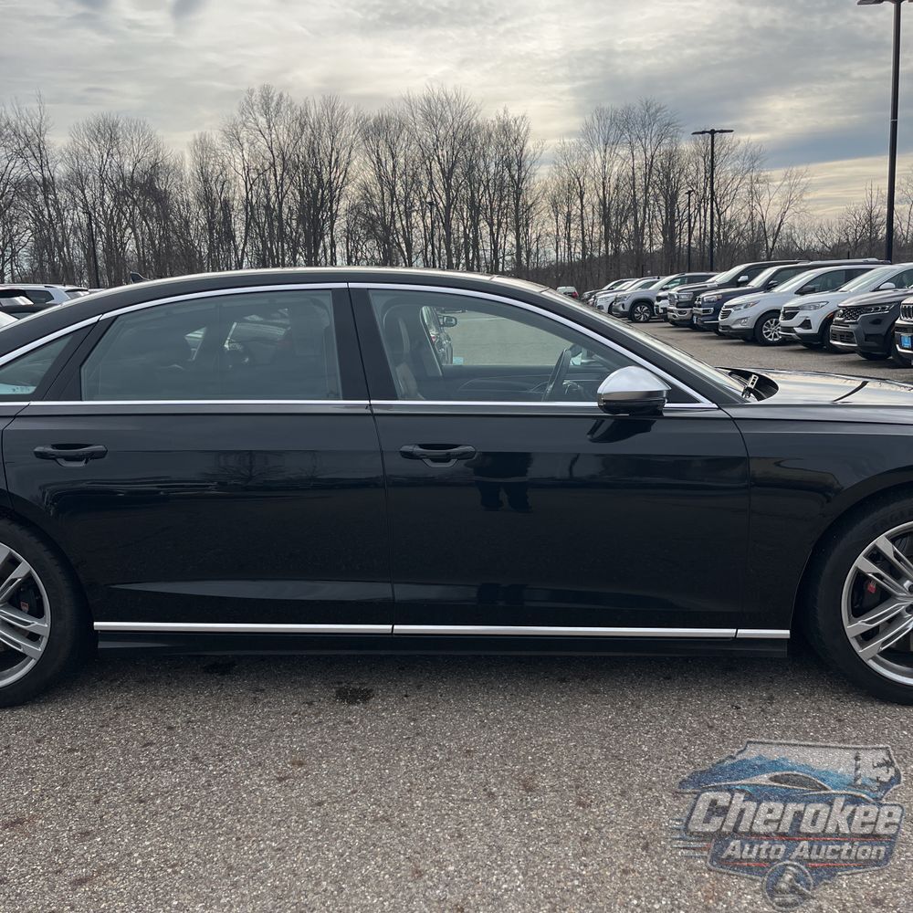 2020 Audi S8