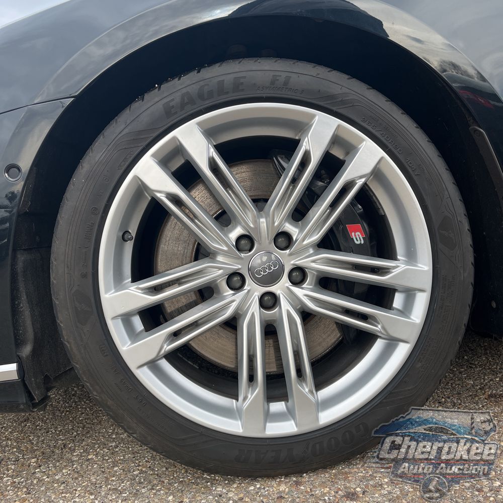 2020 Audi S8