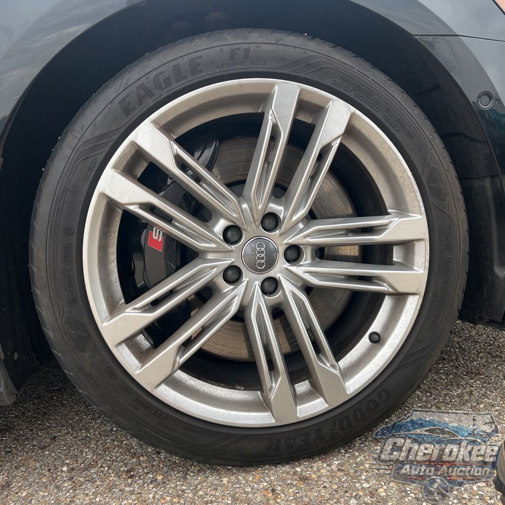 2020 Audi S8