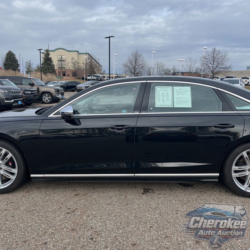 2020 Audi S8