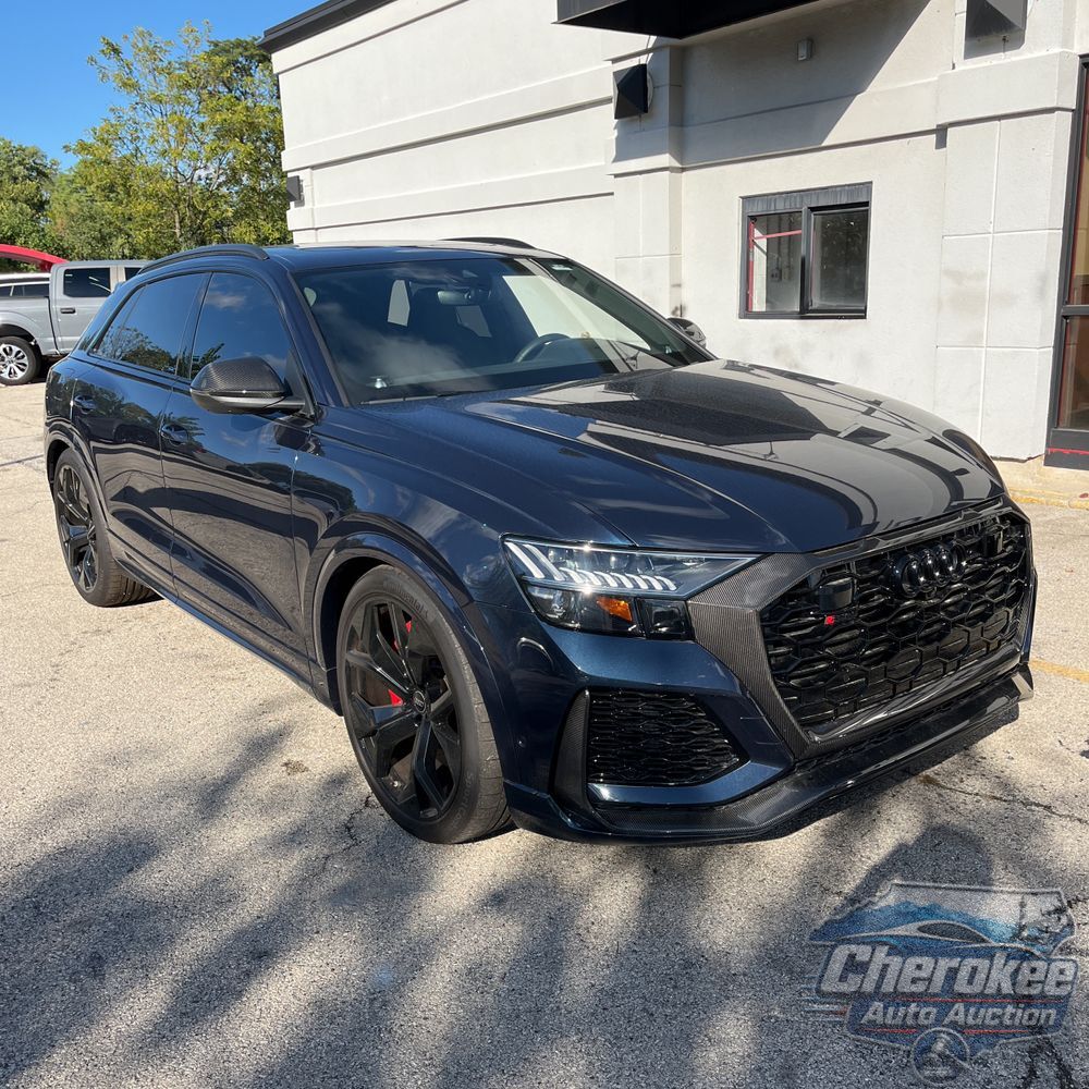 2024 Audi RS Q8 Base