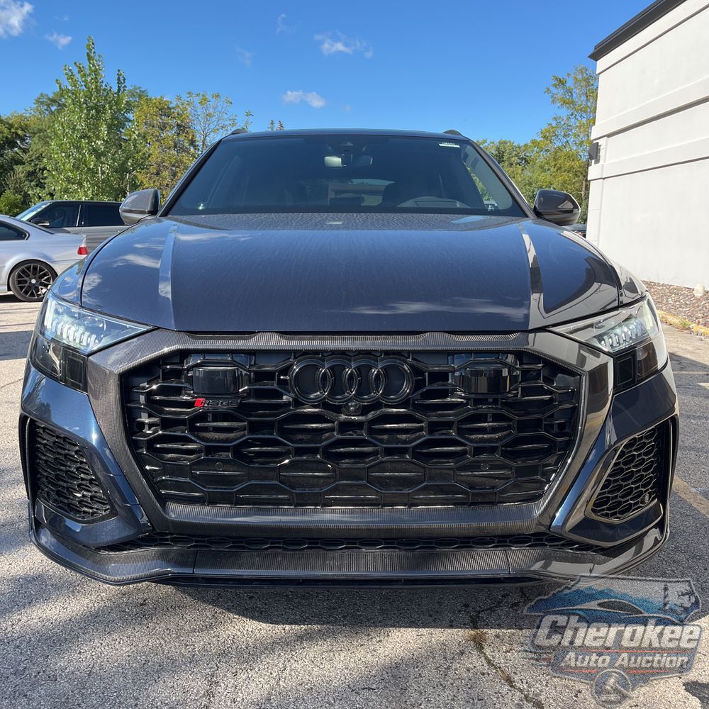 2024 Audi RS Q8 Base