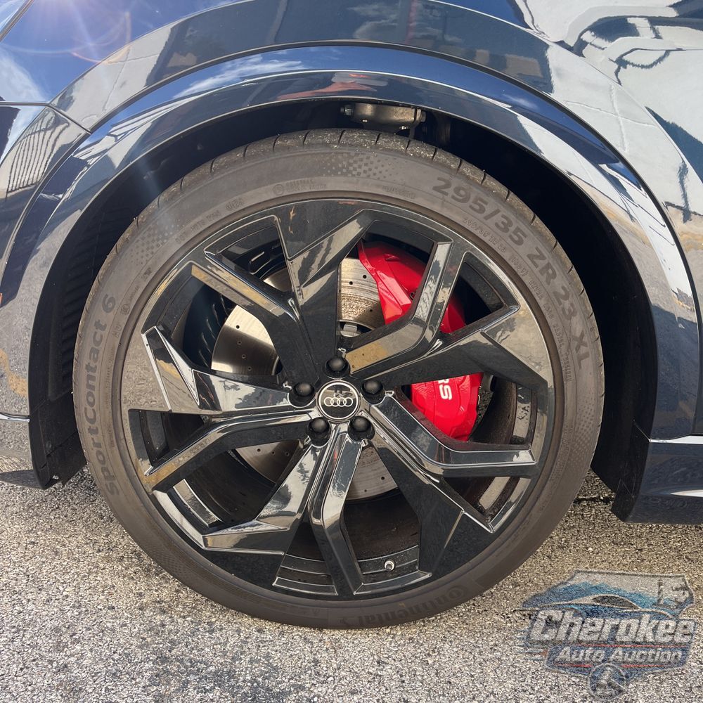 2024 Audi RS Q8 Base