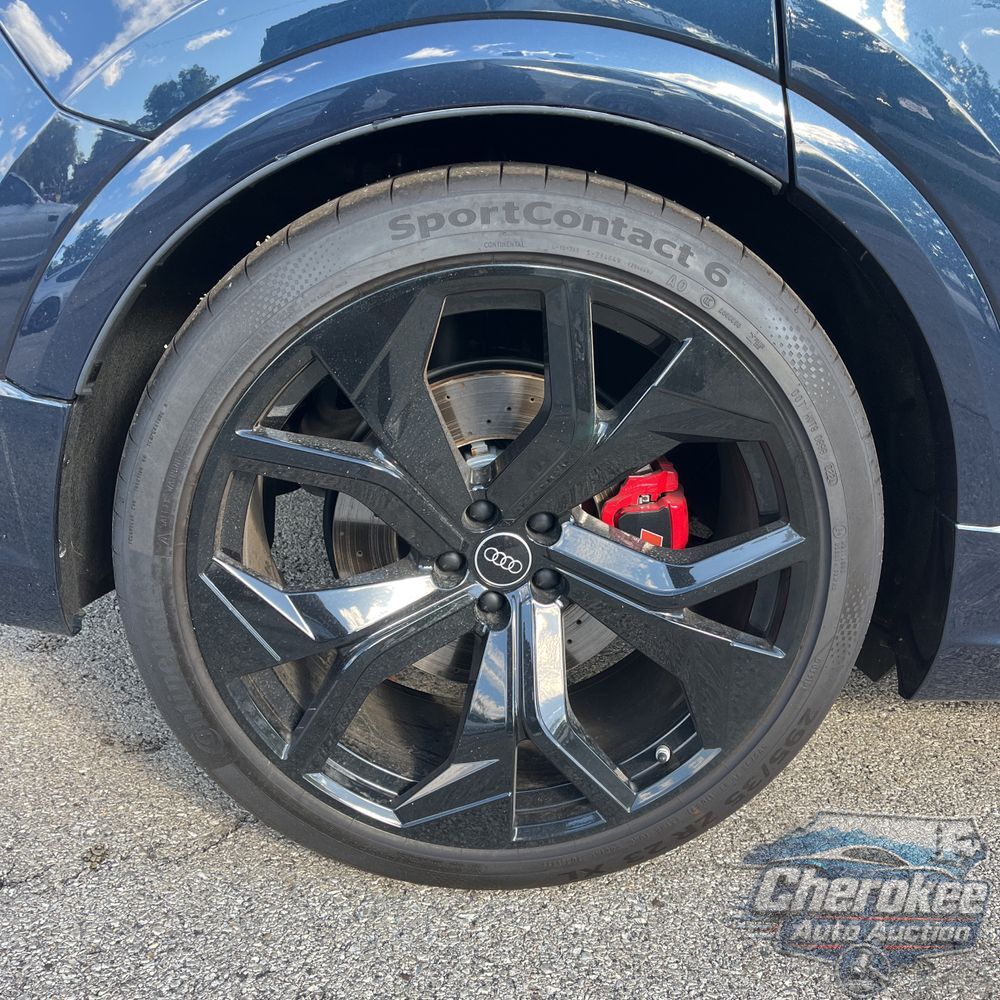2024 Audi RS Q8 Base