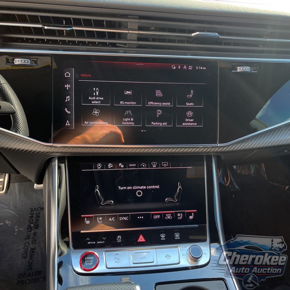 2024 Audi RS Q8 Base