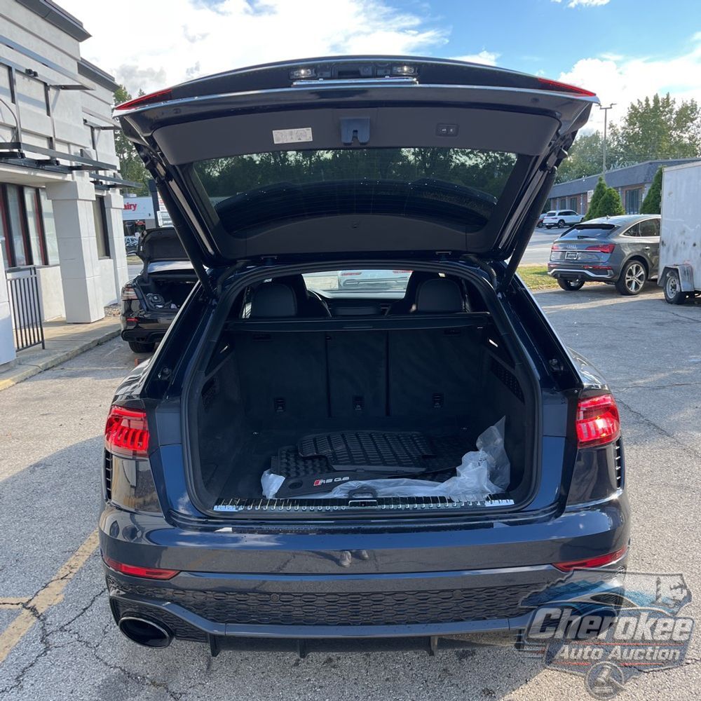 2024 Audi RS Q8 Base