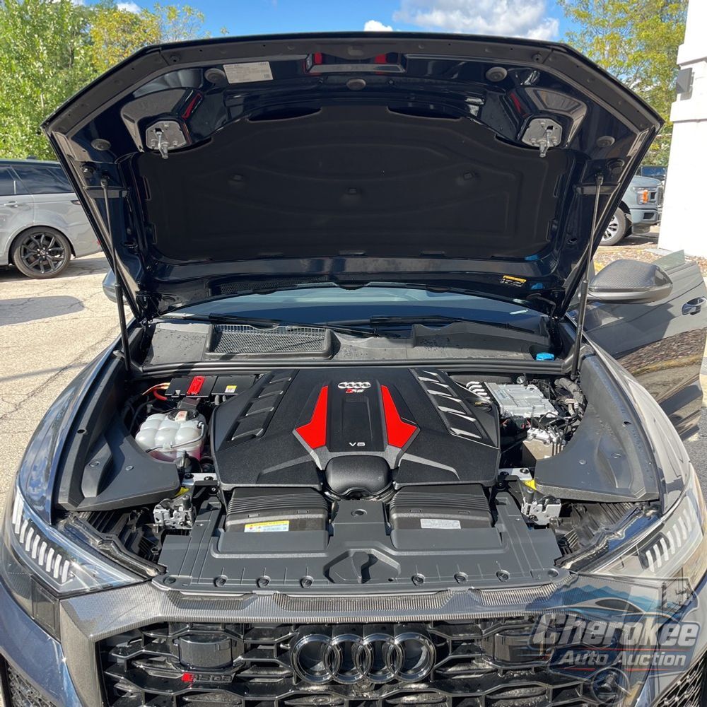 2024 Audi RS Q8 Base