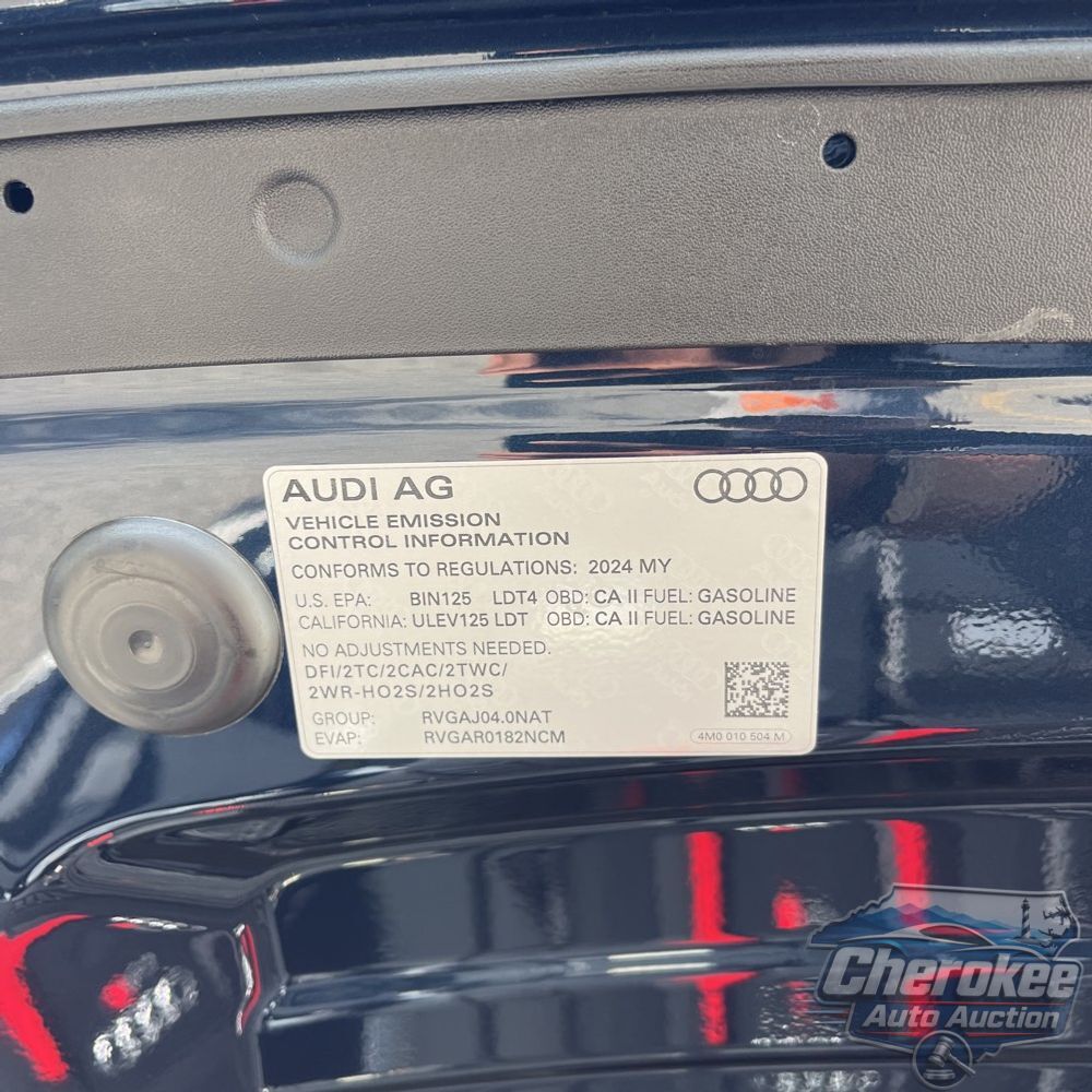 2024 Audi RS Q8 Base