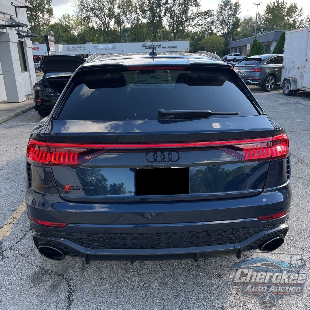 2024 Audi RS Q8 Base