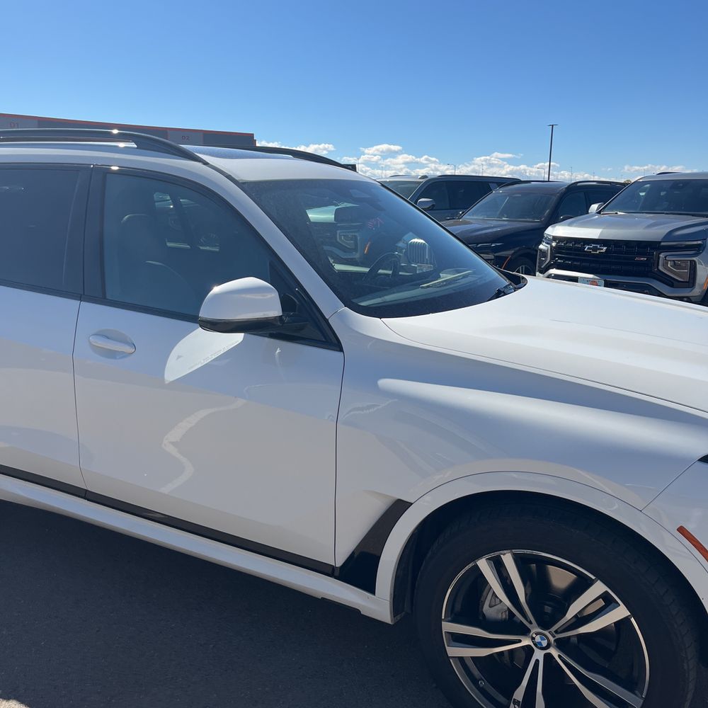 2025 BMW X7 XDrive40i