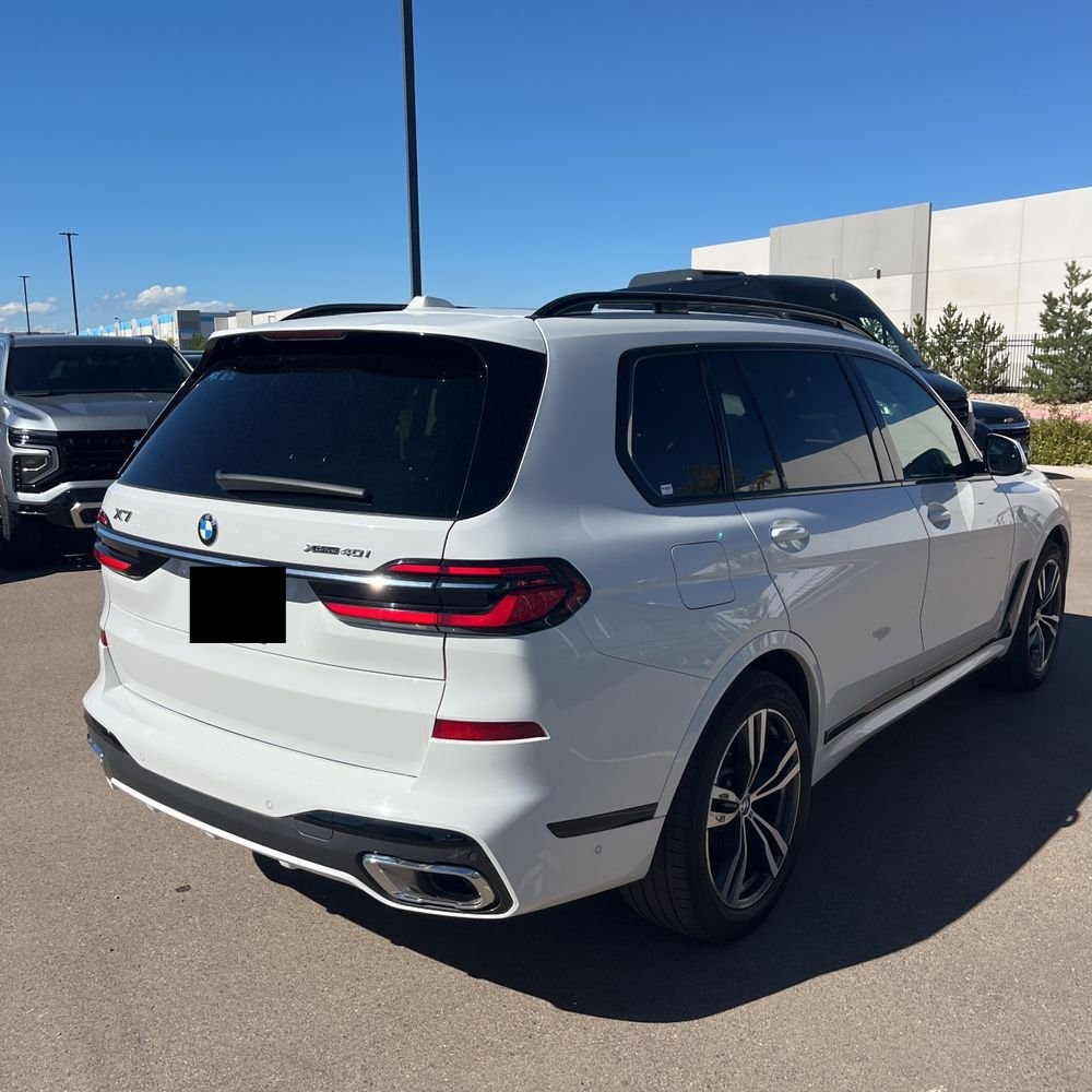 2025 BMW X7 XDrive40i