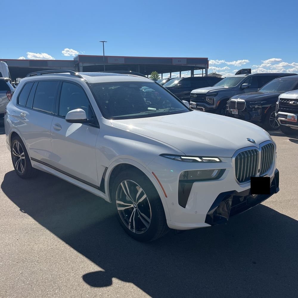 2025 BMW X7 XDrive40i