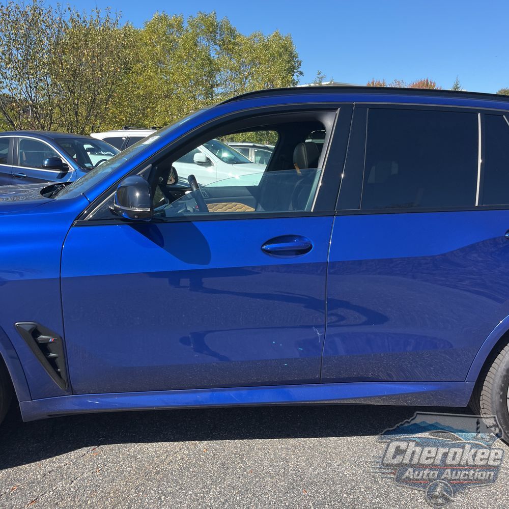 2022 BMW X5 M
