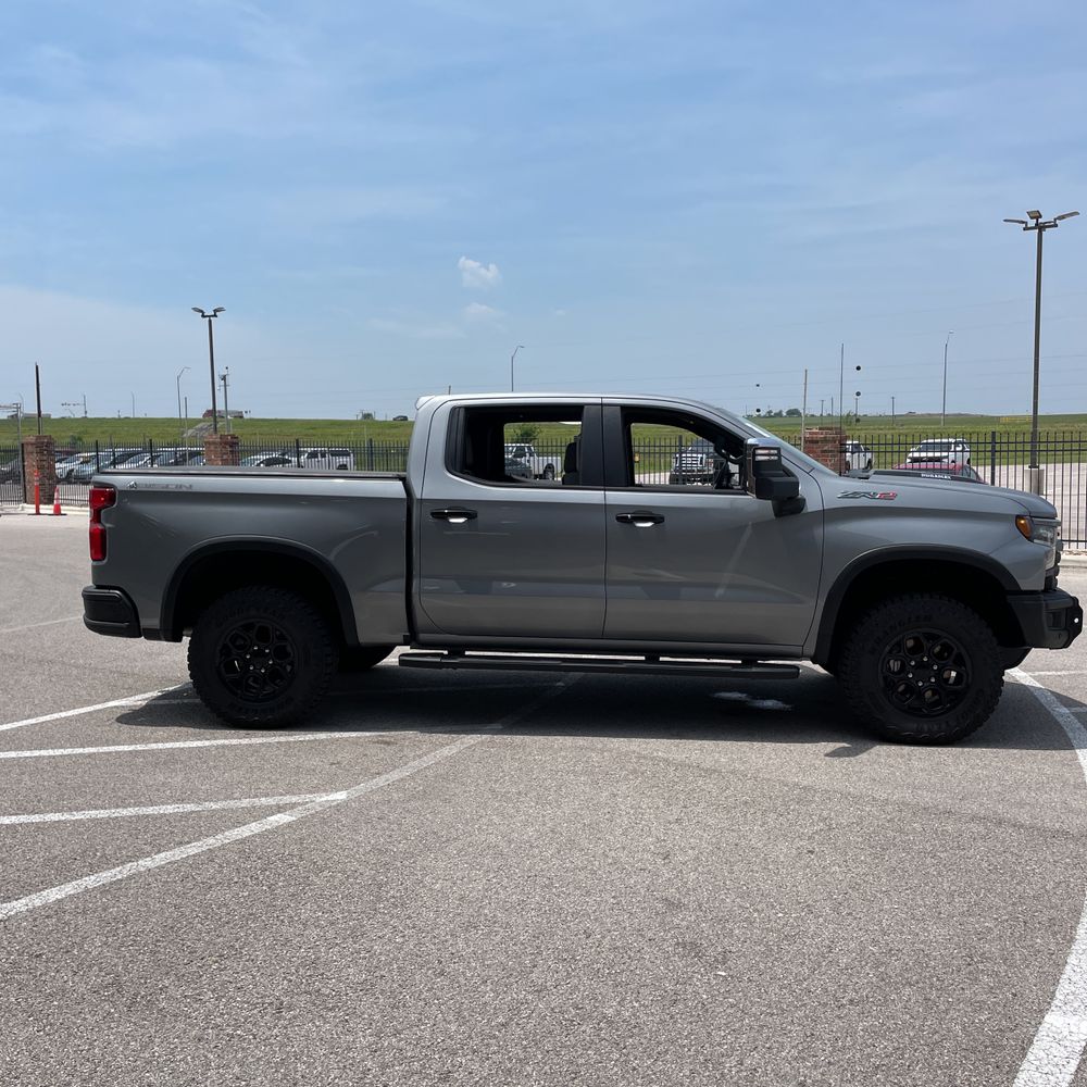 2024 Chevrolet Silverado 1500 ZR2