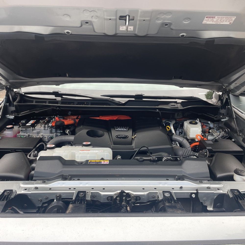 2023 Toyota Sequoia SR5