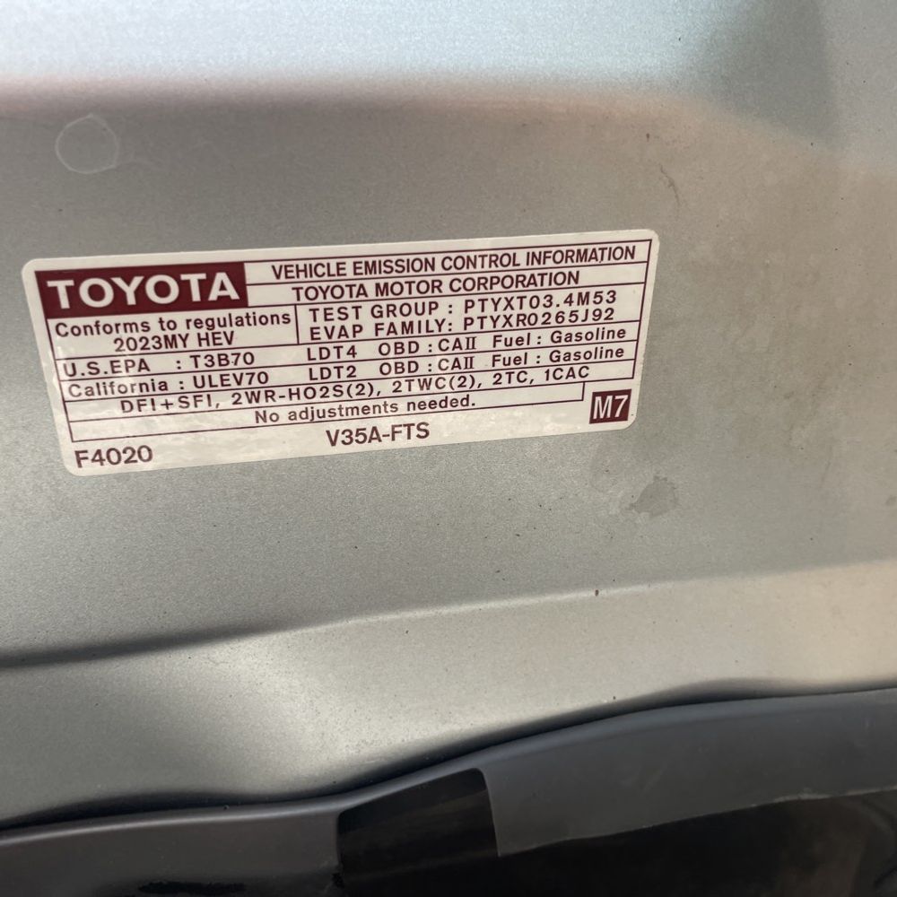 2023 Toyota Sequoia SR5