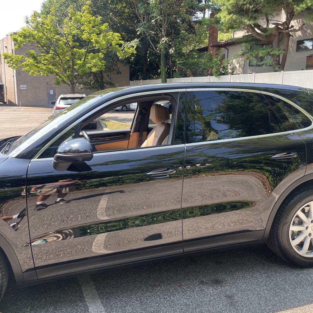 2022 Porsche Cayenne Base