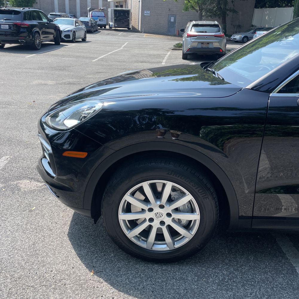 2022 Porsche Cayenne Base