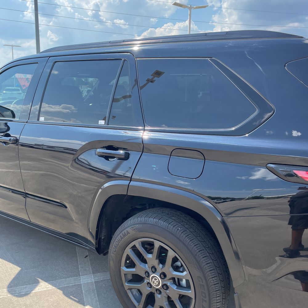 2024 Toyota Sequoia Platinum