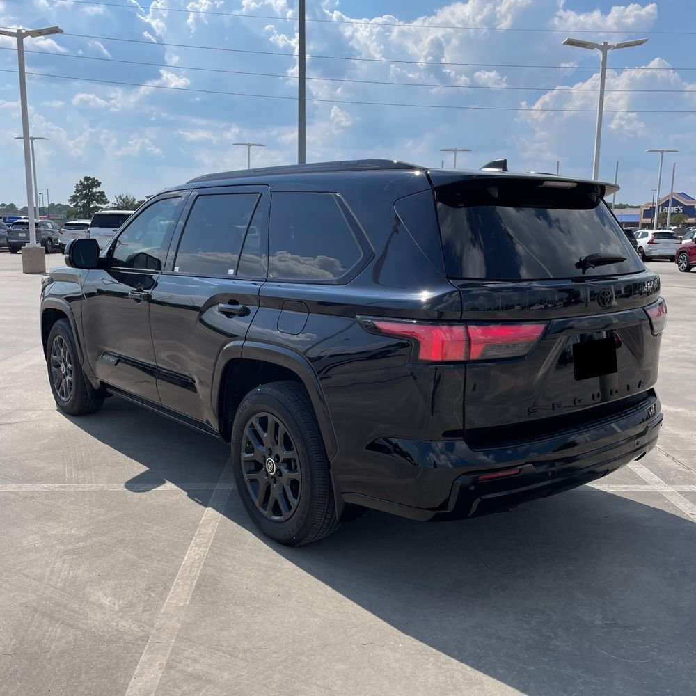 2024 Toyota Sequoia Platinum