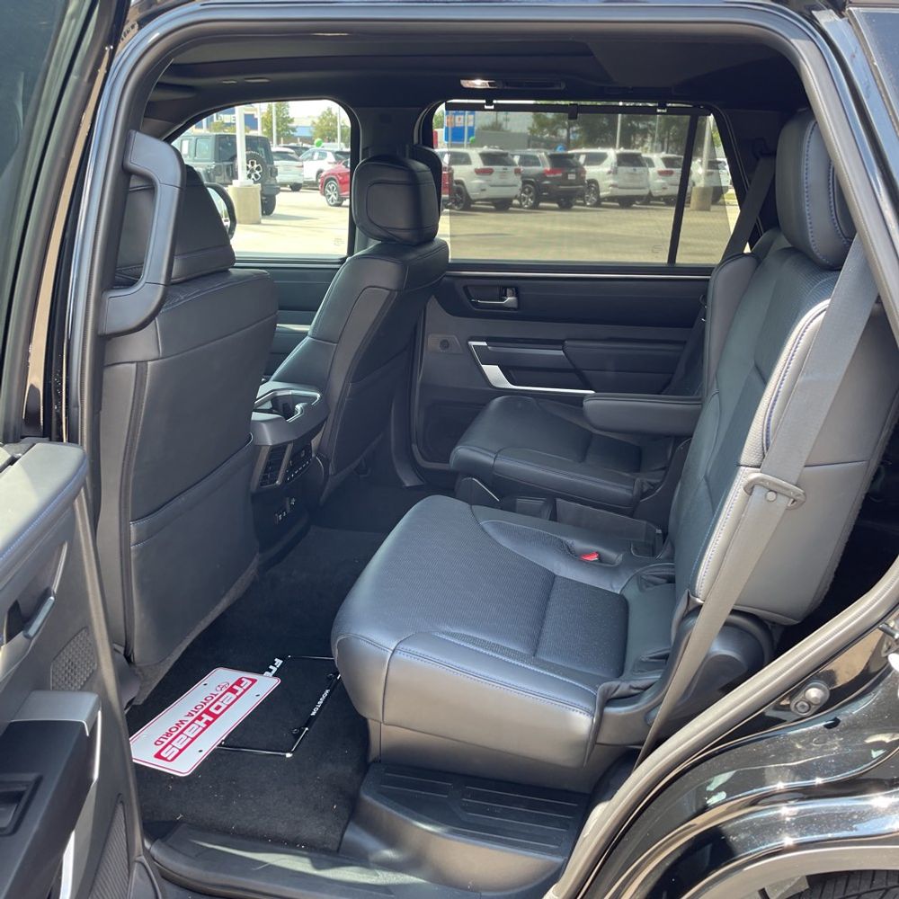 2024 Toyota Sequoia Platinum