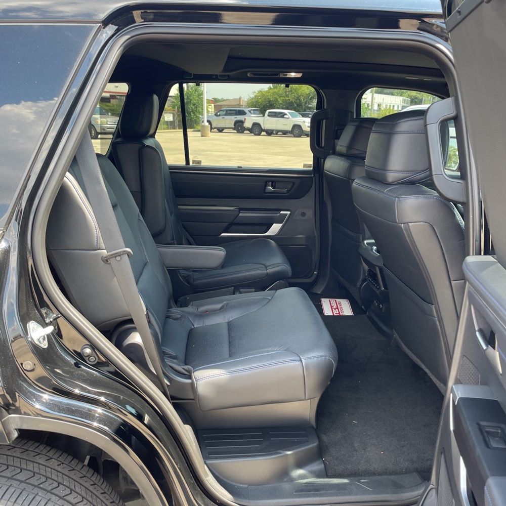 2024 Toyota Sequoia Platinum