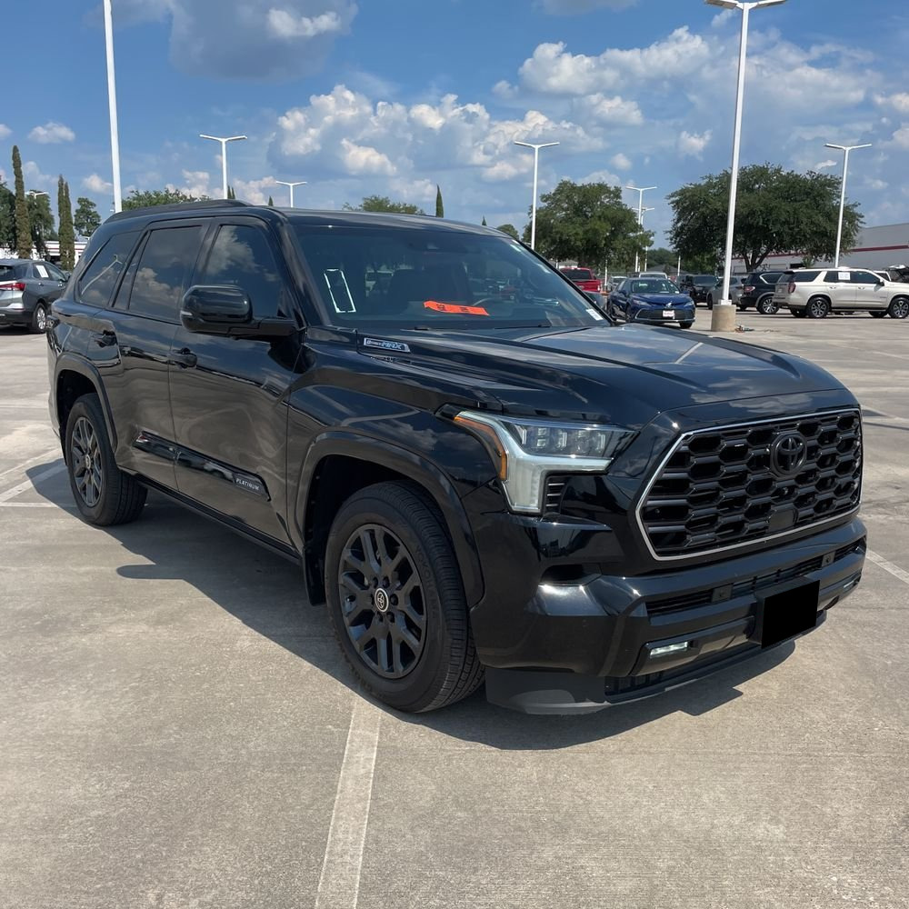 2024 Toyota Sequoia Platinum