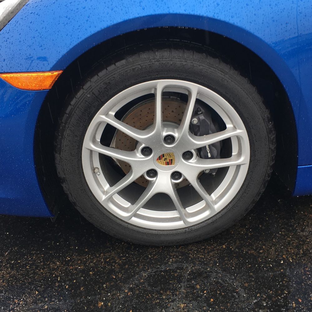 2016 Porsche Cayman Base