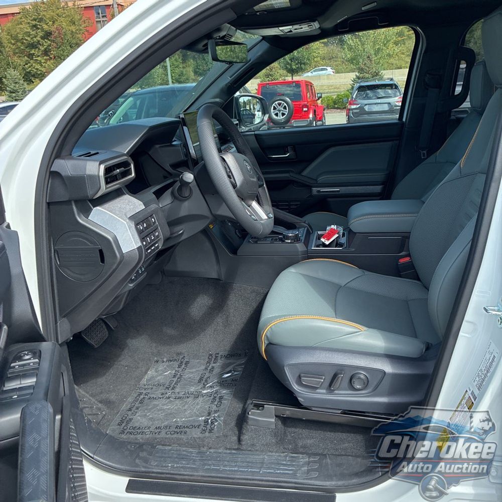 2025 Toyota Tacoma Trailhunter HV