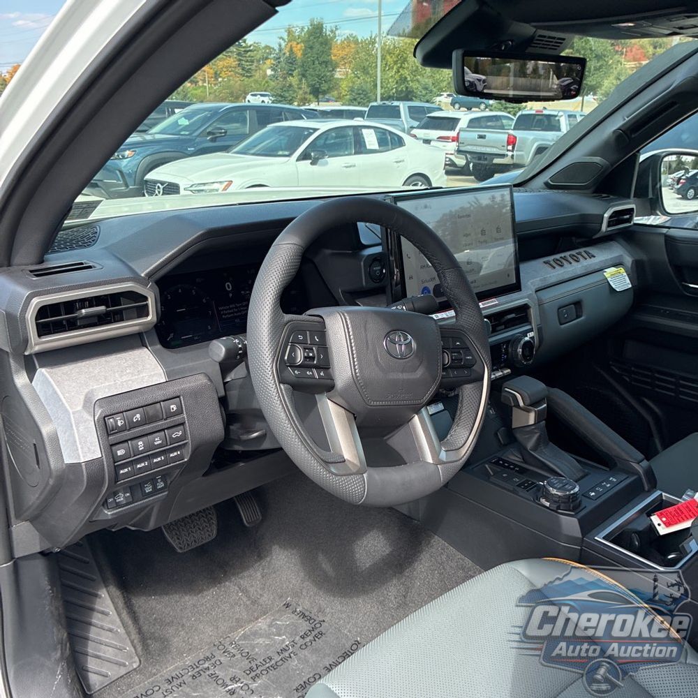 2025 Toyota Tacoma Trailhunter HV