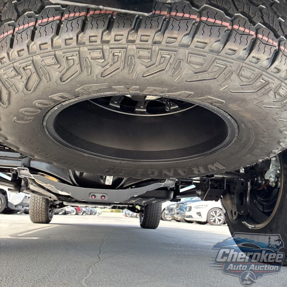 2025 Toyota Tacoma Trailhunter HV