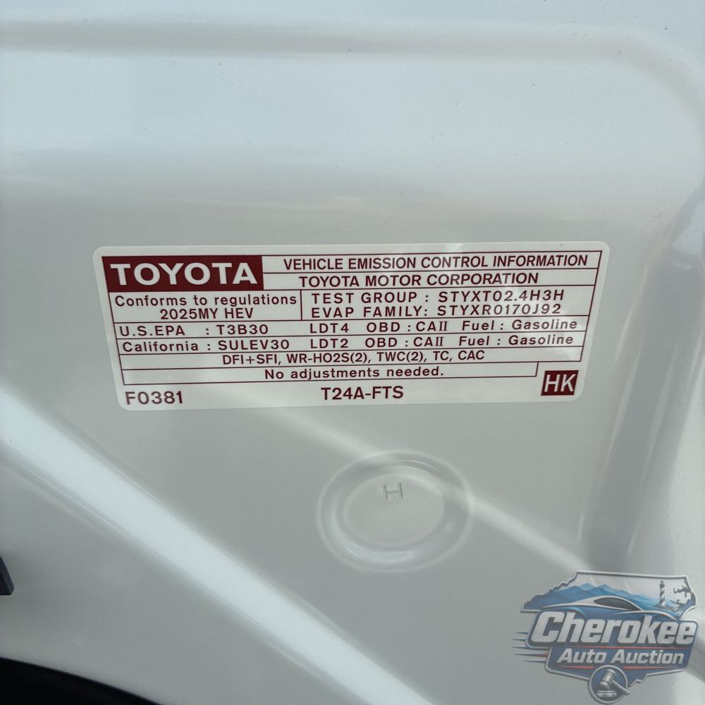 2025 Toyota Tacoma Trailhunter HV
