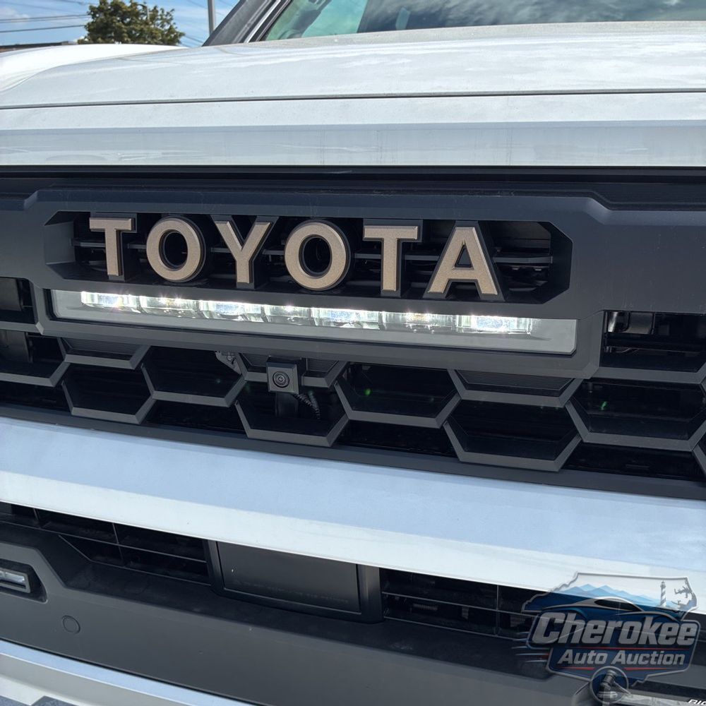 2025 Toyota Tacoma Trailhunter HV