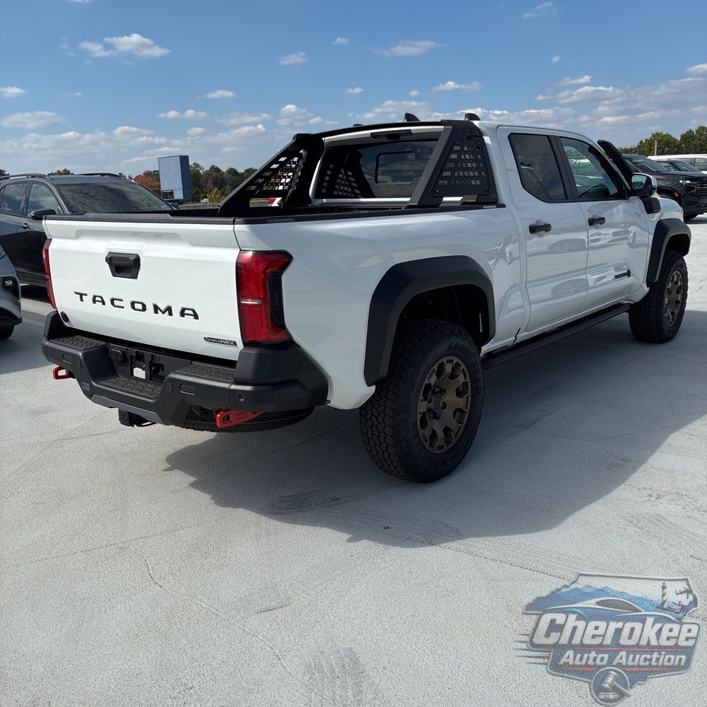 2025 Toyota Tacoma Trailhunter HV