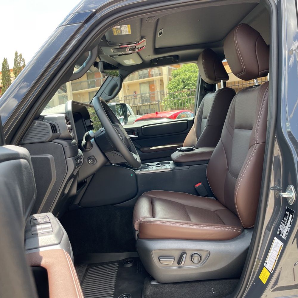 2025 Toyota Land Cruiser Base
