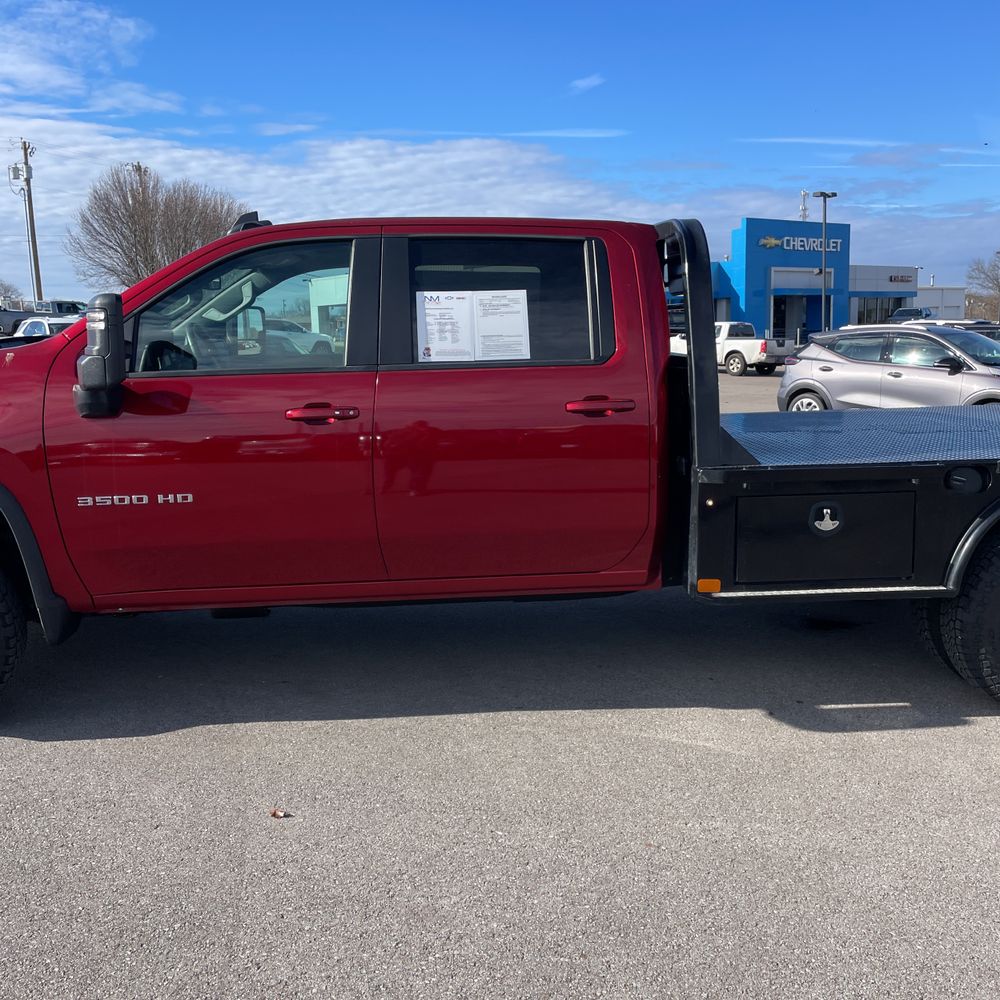 2024 Chevrolet Silverado 3500HD CC LT