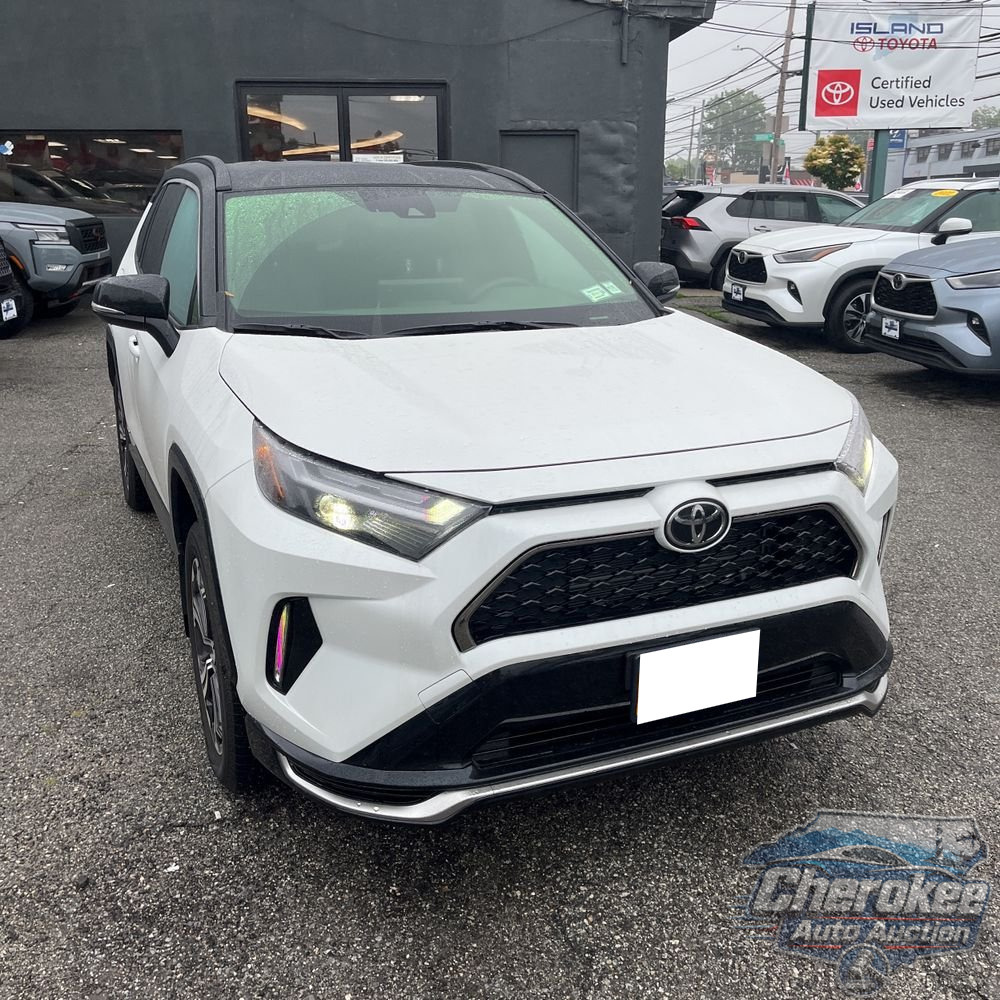 2025 Toyota RAV4 Plug-in Hybrid XSE
