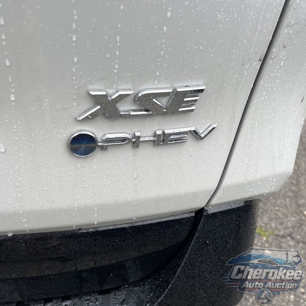 2025 Toyota RAV4 Plug-in Hybrid XSE