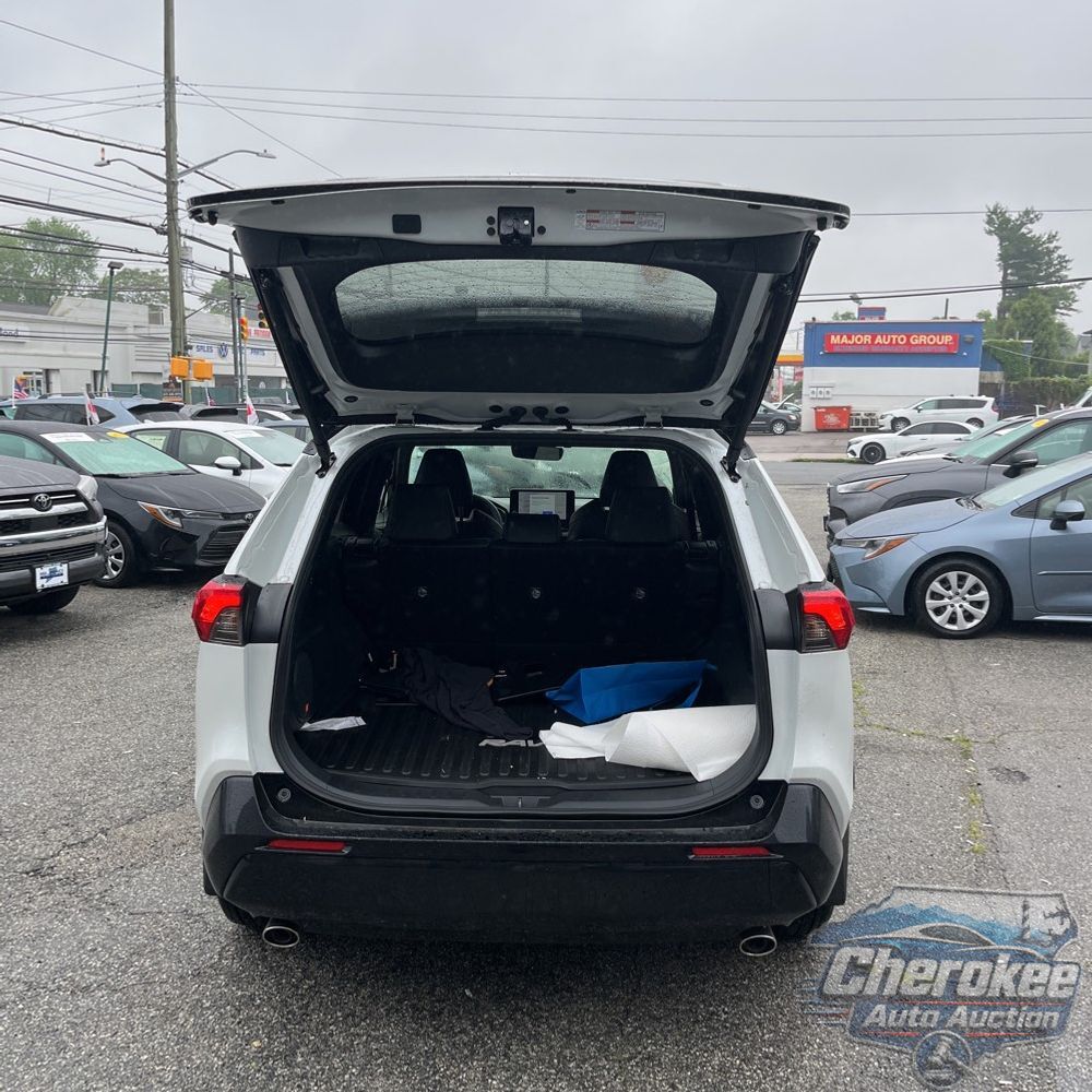 2025 Toyota RAV4 Plug-in Hybrid XSE