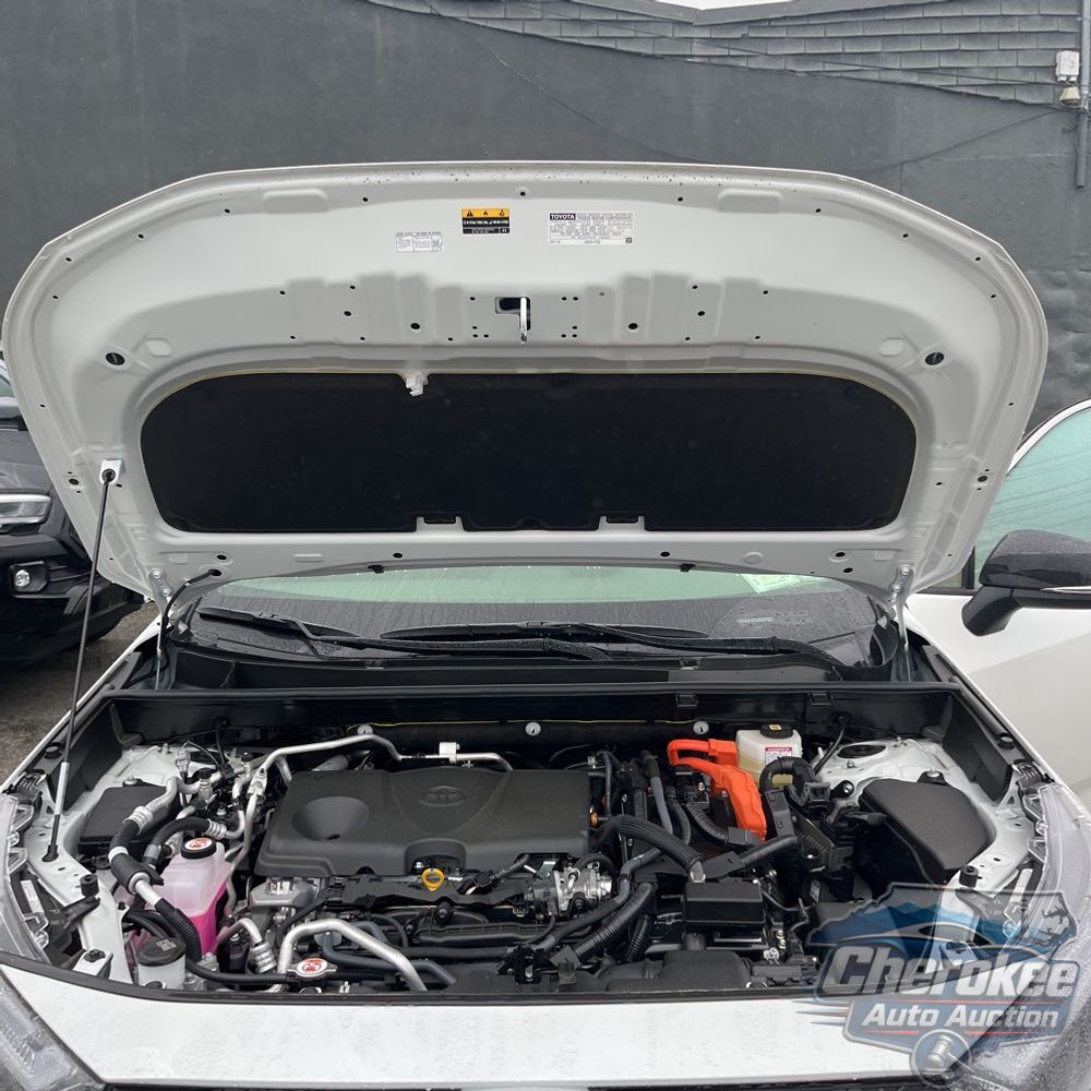 2025 Toyota RAV4 Plug-in Hybrid XSE