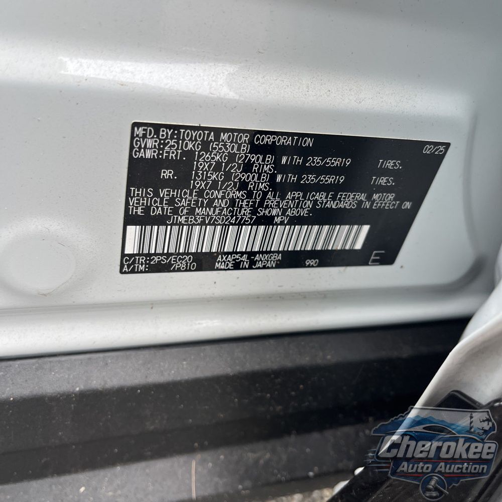 2025 Toyota RAV4 Plug-in Hybrid XSE