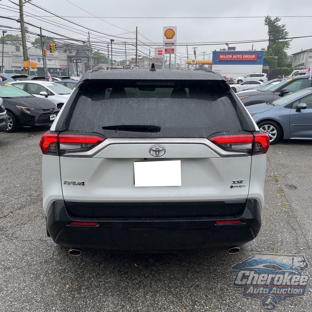 2025 Toyota RAV4 Plug-in Hybrid XSE