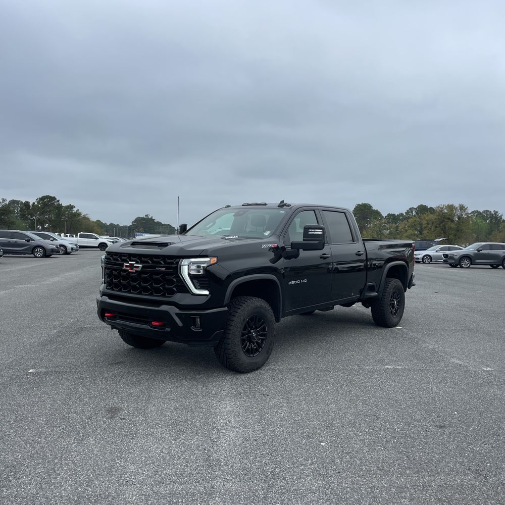 2025 Chevrolet Silverado 2500HD ZR2