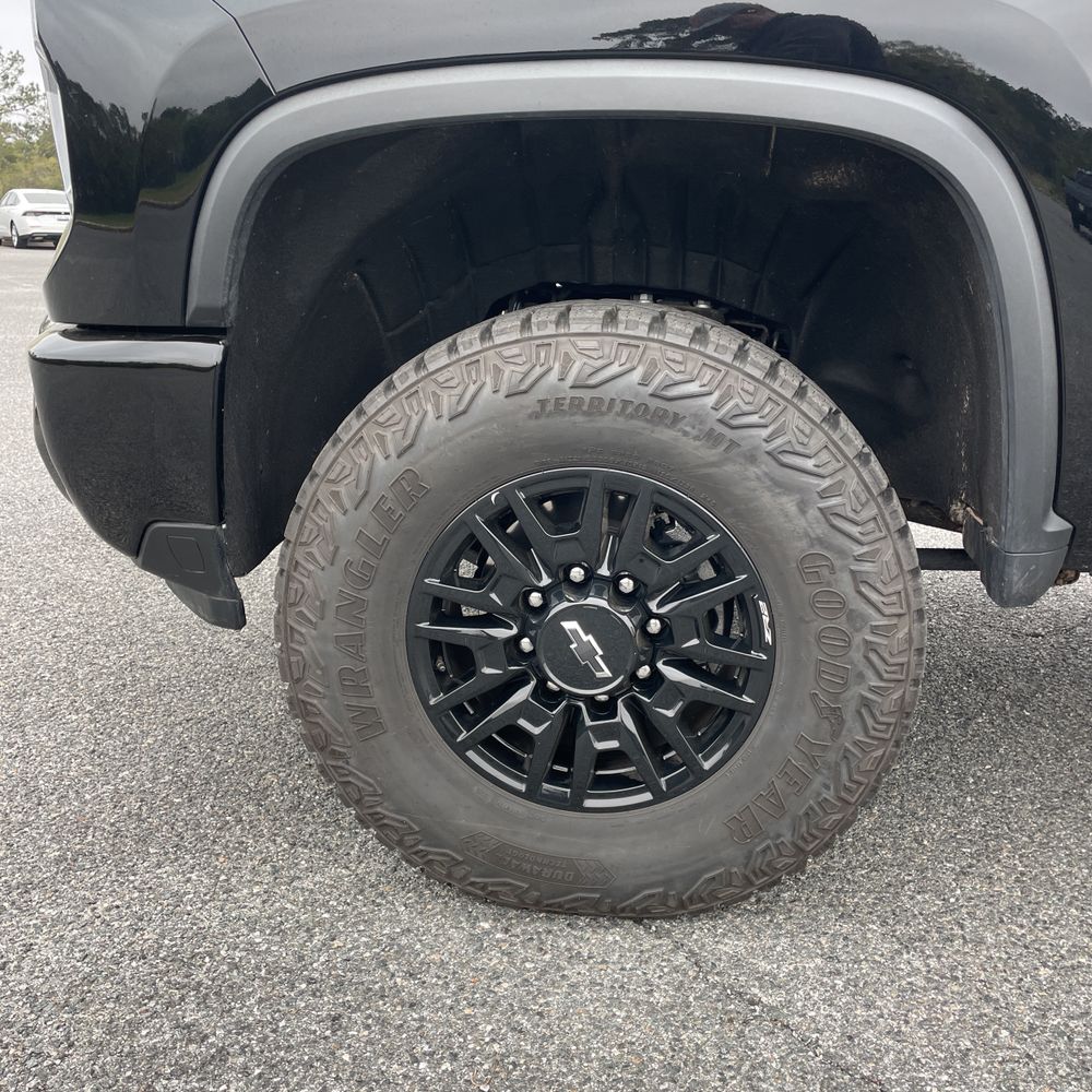 2025 Chevrolet Silverado 2500HD ZR2