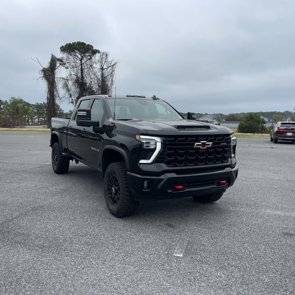 2025 Chevrolet Silverado 2500HD ZR2