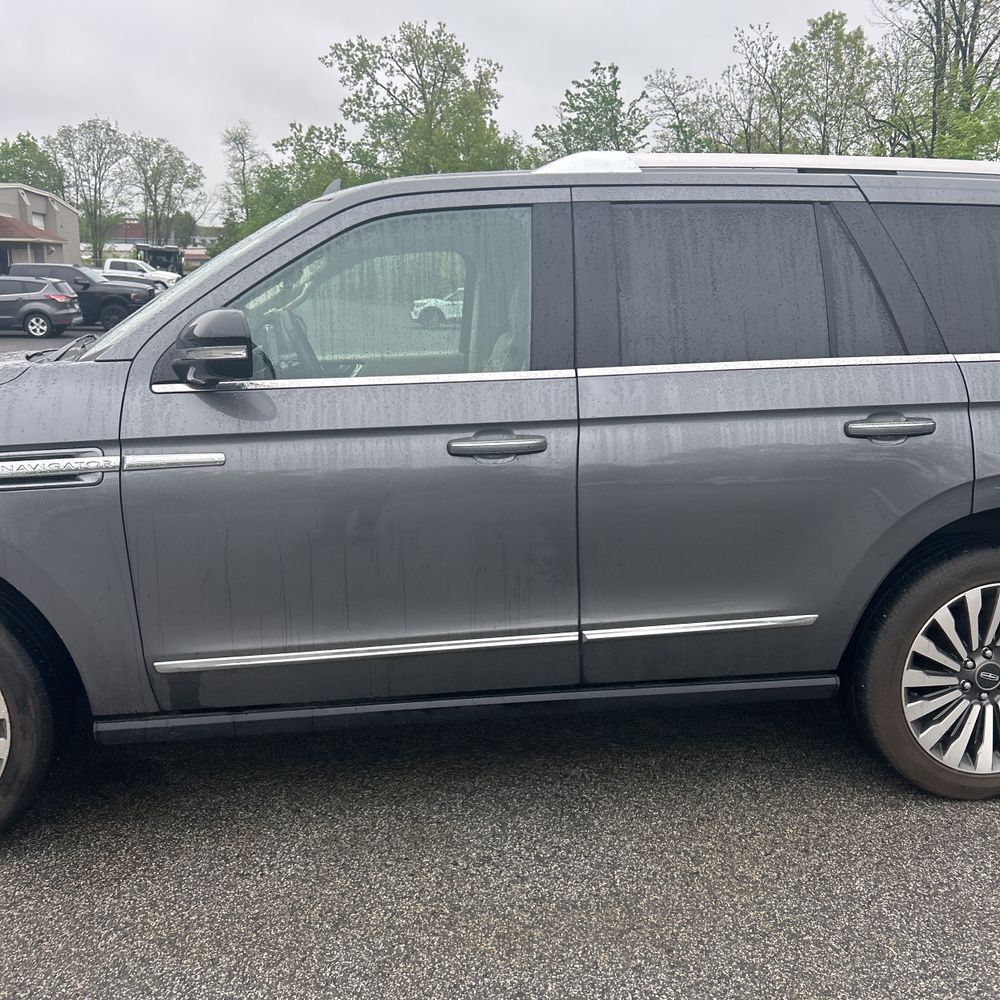 2021 Lincoln Navigator Reserve