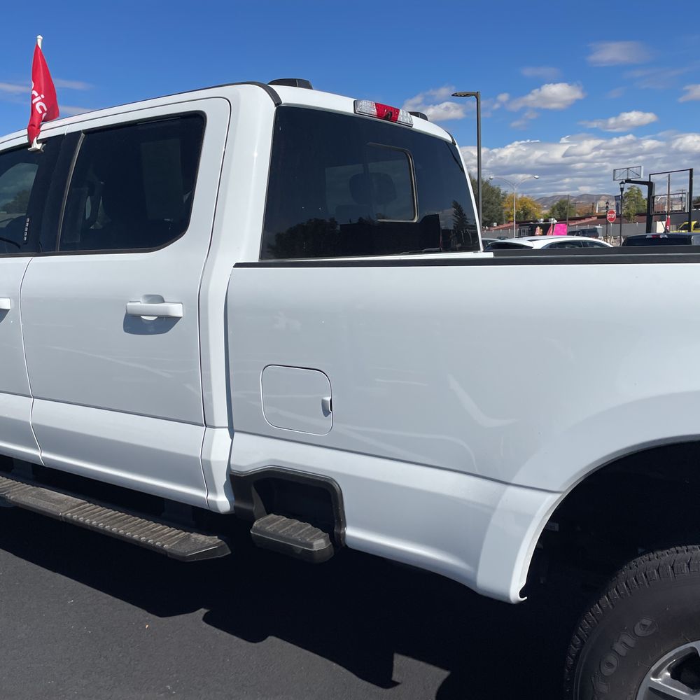 2024 Ford F350 S/D Lariat