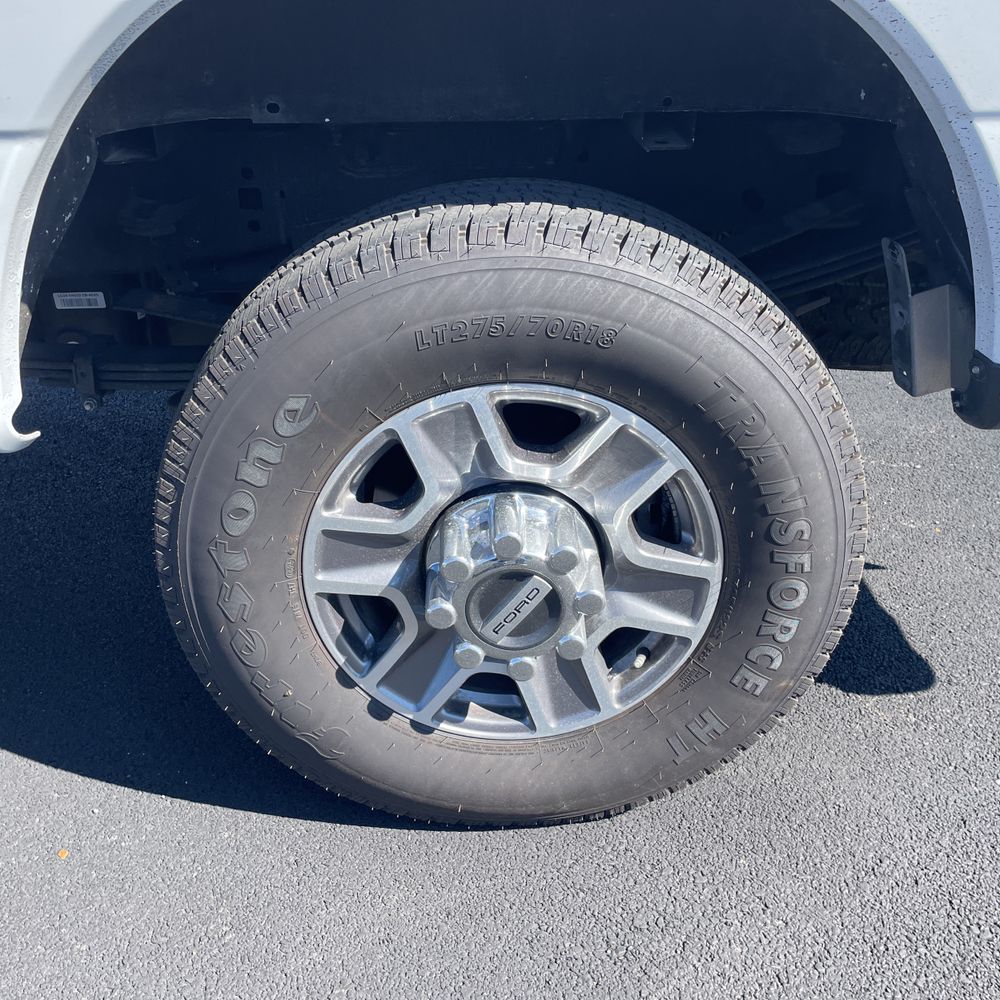 2024 Ford F350 S/D Lariat