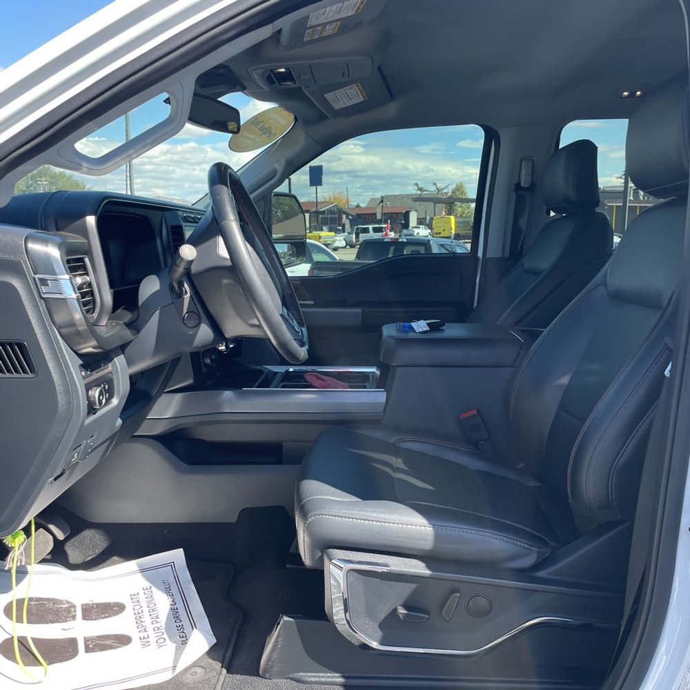 2024 Ford F350 S/D Lariat